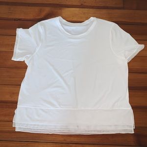 Lululemon athleisure white top